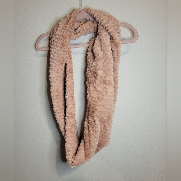 Nude pink blush Soft Scarf - Picture 2 of 3